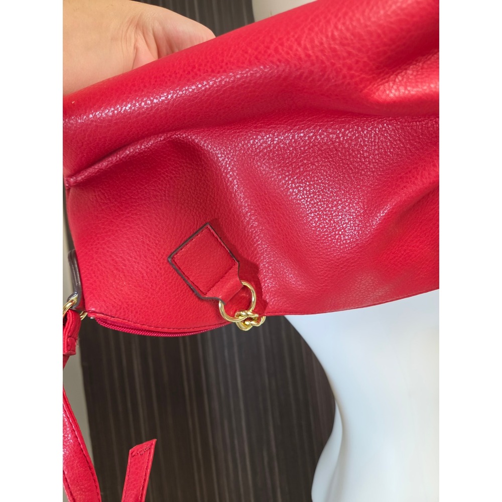 Juicy Couture Red Pebbled Faux Leather Satchel Crossbody Bag Gold Hardware - Picture 7 of 9